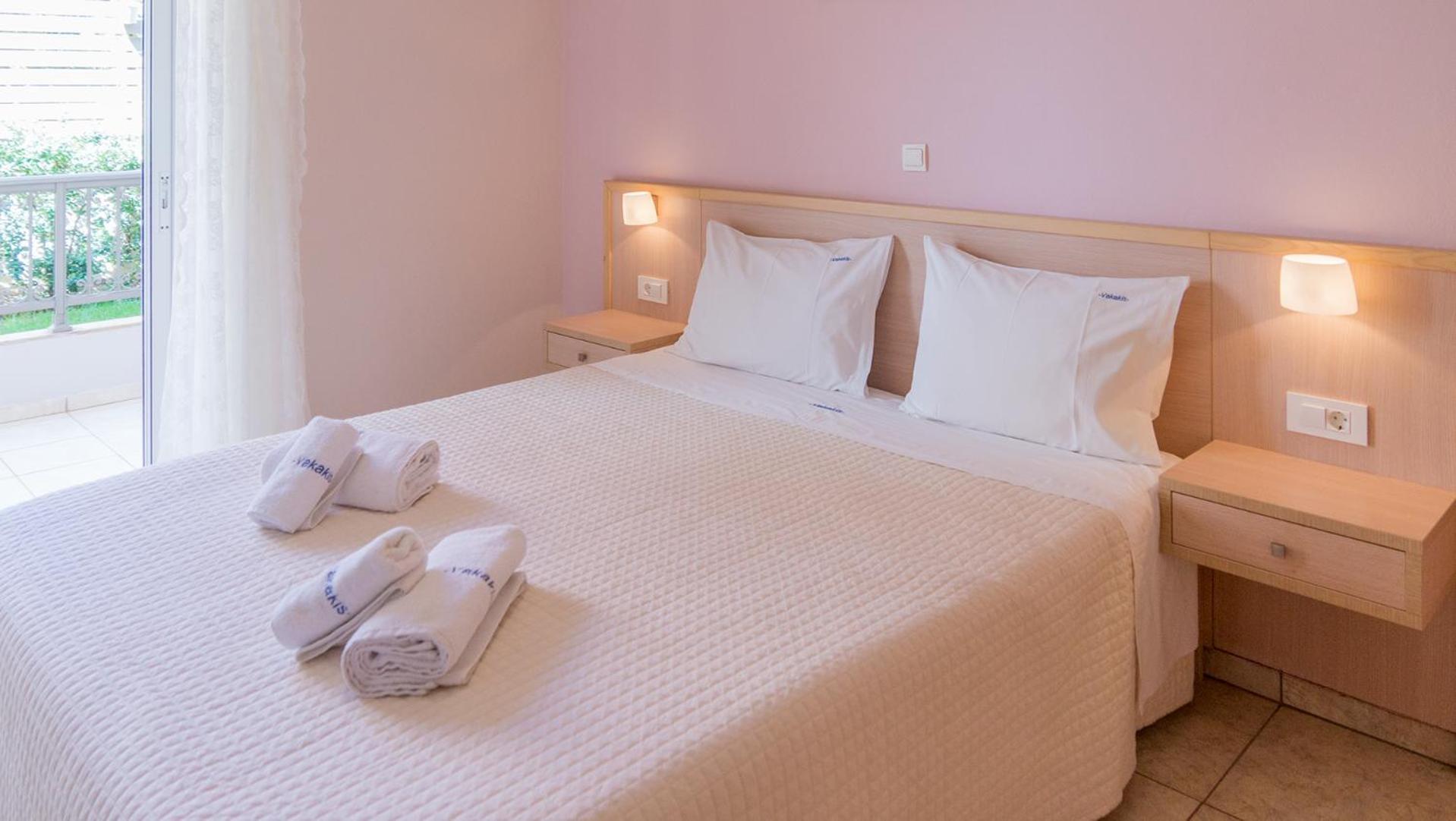 Vakakis-Me Apartments Палиохора Екстериор снимка